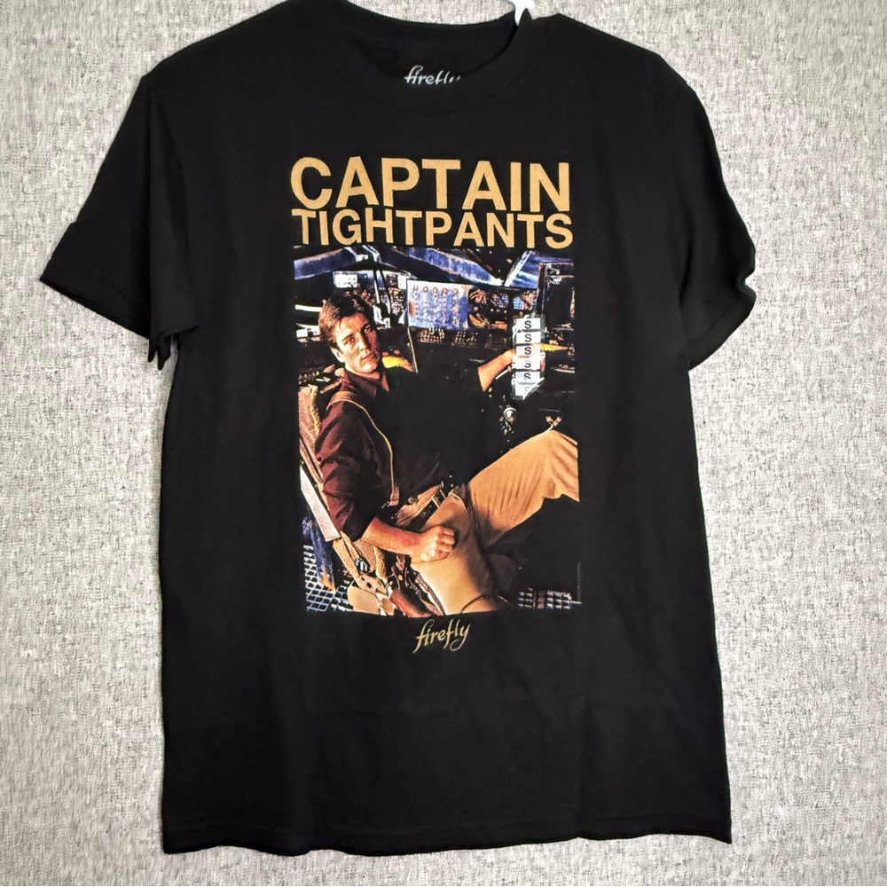 Captain Mal Firefly Graphic Tee Size Small‎ Sci Fi